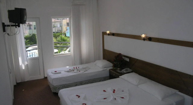 Semoris Hotel, Rezerwuj Hotel Hotele w Side Coast z basenem, Basen