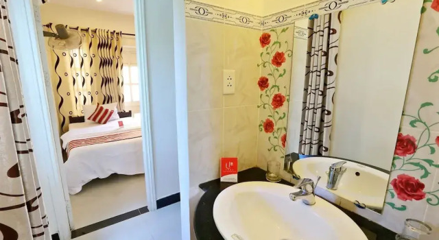 Семейный номер Standard с балконом и с видом на сад Do River Homestay