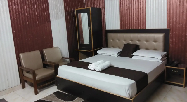 Hotel Ashok, Rezervovat Hotel Haridvár Uttarakhand
