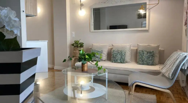 Puerta al cielo Suite, Забронировать Отель Отели Бургос с парковкой, рядом с Монастырь Св. Клары, Парковка
