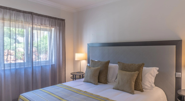 Vale da Ribeira Residences, Забронировать Отель Отели Мешильоейра-Гранде 4 звезды, 4*