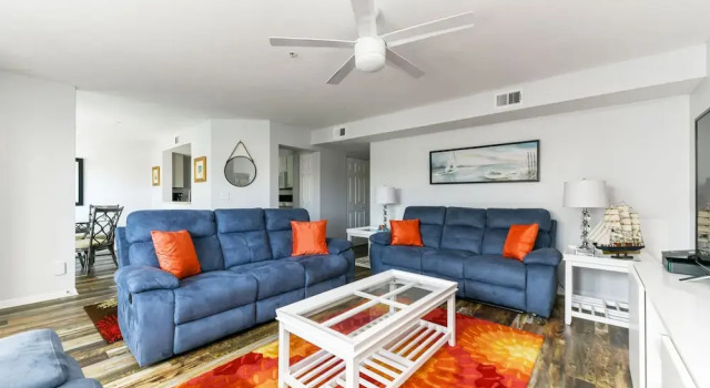 Anastasia By the Sea 204f, Rezerwuj Apartament Hotele w Saint Augustine Area z parkingiem, Parking