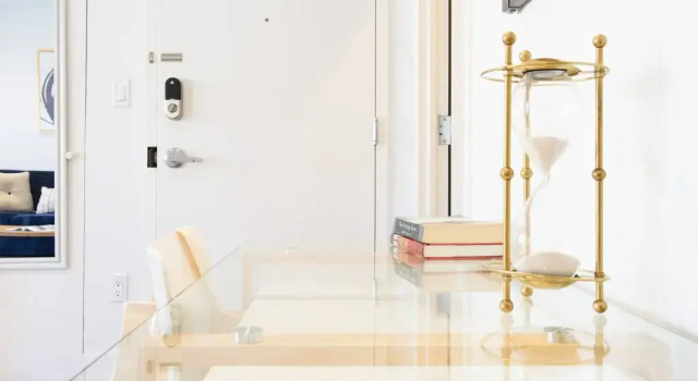 809-4a 1BR With W D Columbus Circle