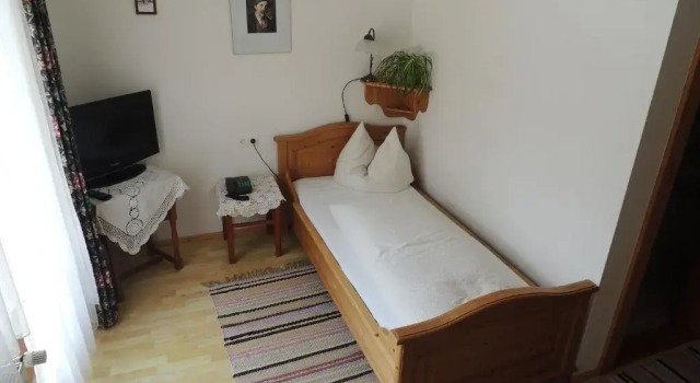 Номер Standard Pension Gatterer
