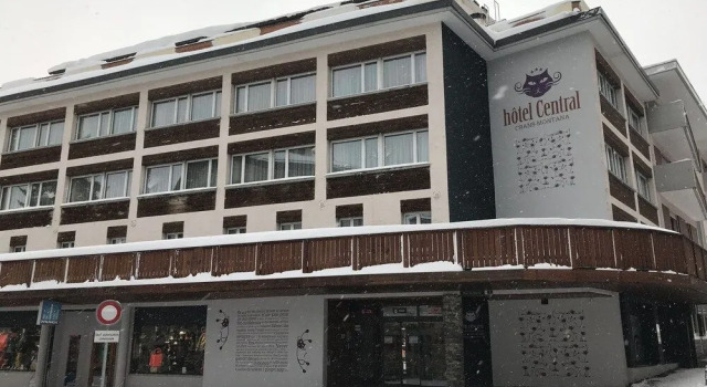 Hotel Central, Boek Hotel Hotels in Wallis met parkeren, Parkeren