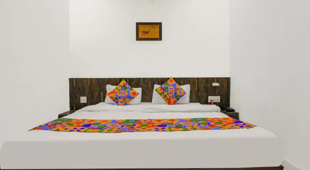 FabHotel HTC