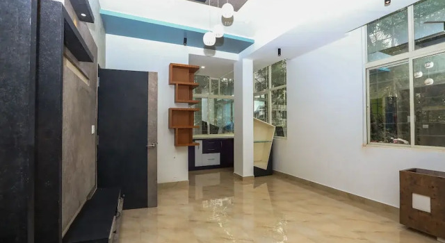 OYO 15843 SJ Residency, Book Hotel Hoteller i Bangalore med parkering, Parkering