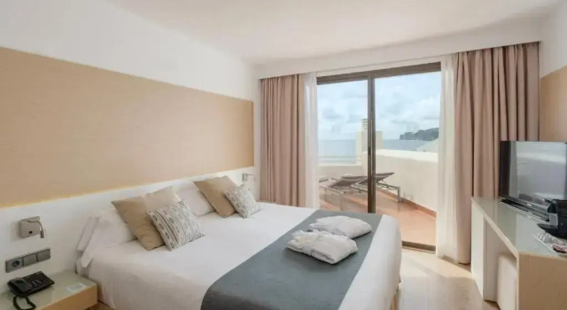 Люкс с видом на море Sentido Fido Punta del Mar Hotel & Spa