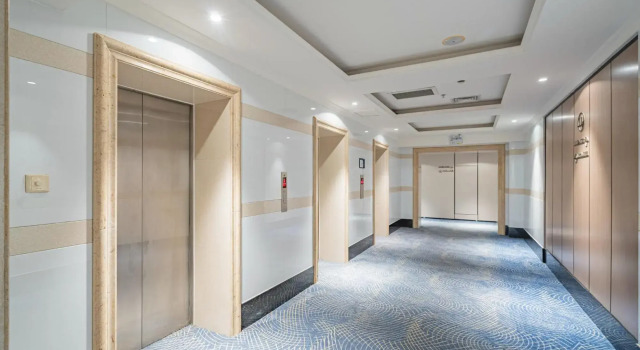 Starway Hotel (Changji Dongfang Plaza), Boek Hotel Changji Xinjiang