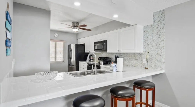 Номер Standard с 2 комнатами oceanfront Sandcastles - Cocoa Beach Oceanfront Condos with Heated Pool Tennis