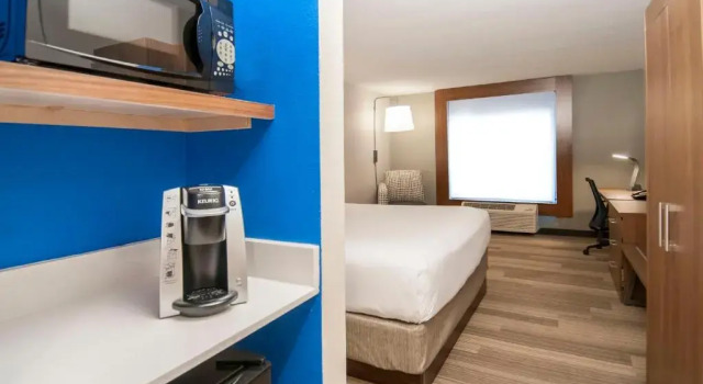 Run of House Holiday Inn Express Hotel & Suites Plano West - Frisco by IHG