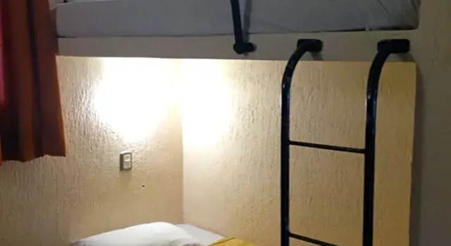 Четырёхместный номер Standard Hotel Moreno