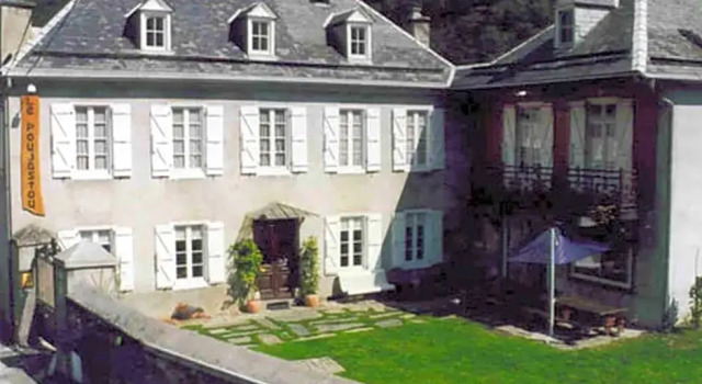 Le Poujastou, Varaa Hotelli Hotellit Haute-Garonne pysäköinnillä, Pysäköinti