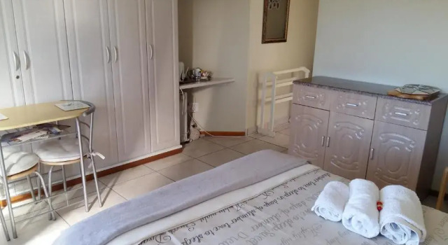 Abbeygail En Suite Room