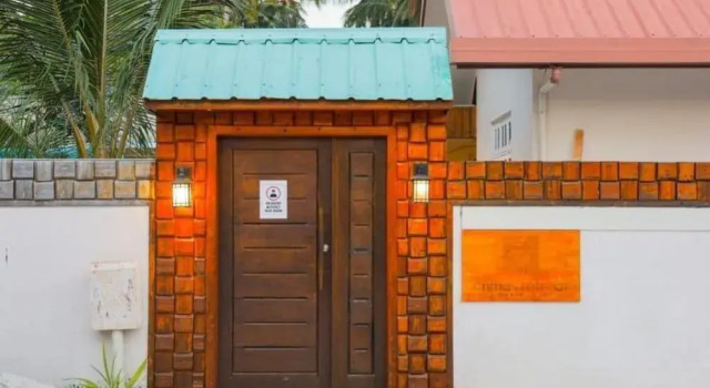 Orimas Retreat, Rezerwuj Hotel Thulusdhoo 