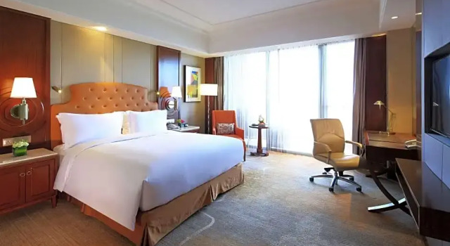 Двухместный номер Standard с балконом и с видом на море DoubleTree by Hilton Ningbo - Chunxiao