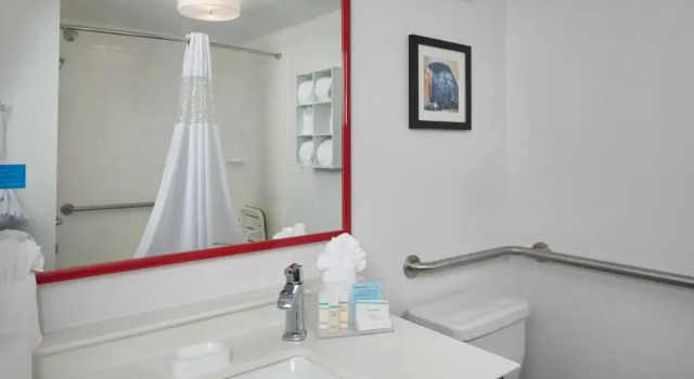 Четырёхместный номер Standard Hampton Inn Hanover