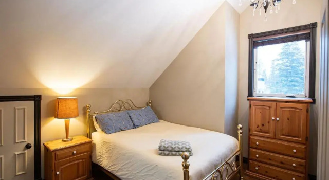 Mountain Gateway by Revelstoke Vacations