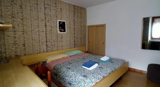 Rex 2, Buchen Sie Hotel Carenno 