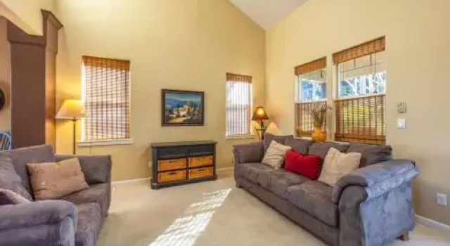 West Sail-River/Mt Vw-5BR/2.5B, Buchen Sie Hotel Hood River Columbia River Gorge