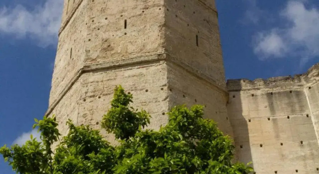 Sherry house, Забронировать Отель Недорогие отели Херес-де-ла-Фронтера, рядом с Бодега-Тио-Пепе, недорого