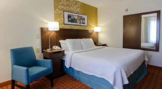 Номер Standard Fairfield Inn and Suites by Marriott Potomac Mills Woodbridge