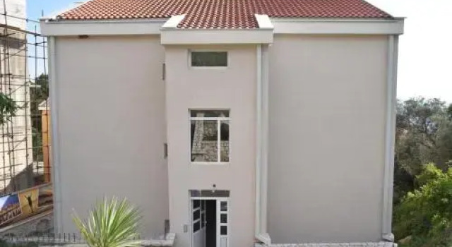 Apartment Dzaleta II, Book Apartment Sveti Stefan 