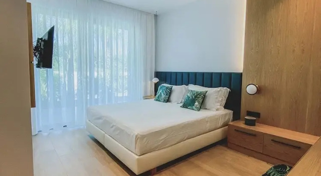 Вилла Villa Lydia I Superb views, two pools, next to the city