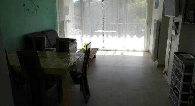 Appartement classé 3 étoiles au 1er étage dune maison avec jardin dans un quartier calme, Забронировать Апартаменты/квартира Апартаменты Кавалер-сюр-Мер, Апартаменты/квартира