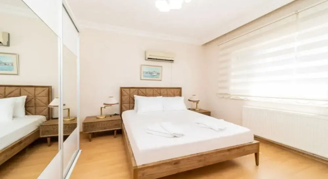 Central Flat near Shore in Muratpasa with Terrace, Забронировать Отель Altınkum Средиземноморский регион, рядом с Нижний Дюденский водопад
