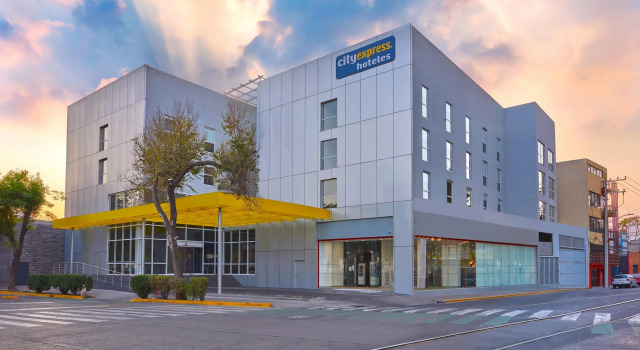 City Express by Marriott Ciudad de México La Villa