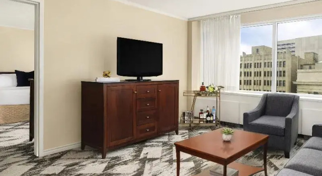 Люкс с 2 комнатами Fairmont Winnipeg