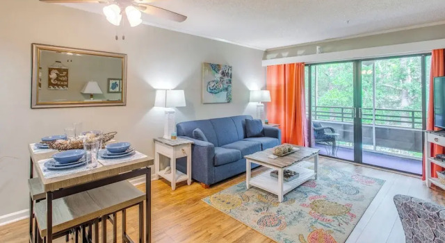 Апартаменты Walk to Beach & Barefoot Landing: Resort Condo!