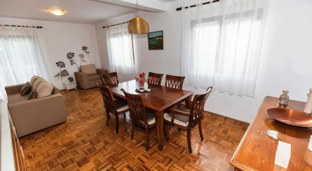 Holiday Home Toma