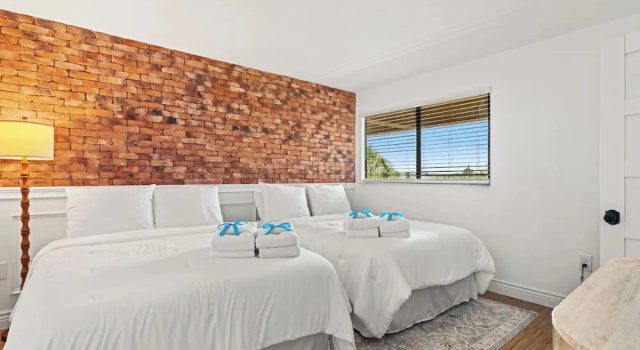 Коттедж The Summerhouse! Beachfront 2BR Condo, Sleeps 8, Gulf Views