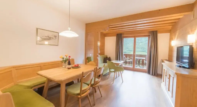 Апартаменты Pension Apartments Pardell