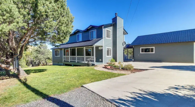 Коттедж Eagar Vacation Rental Home w/ Spacious Deck