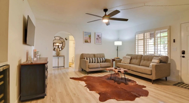 4 Mi to Old Town! Extended Desert Escape w/ Pool, Book Lejlighed Phoenix 