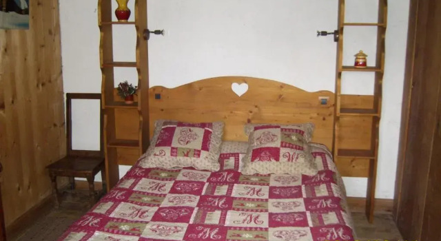 Chalet "Sous lsaix", Забронировать Шале Виллы Овернь-Рона-Альпы, Вилла