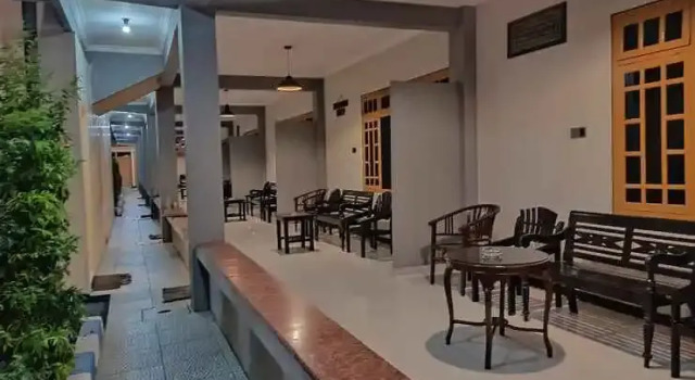 Hotel Nirwana Nganjuk, Book Hotel 3-Star Hotels in East Java, 3*