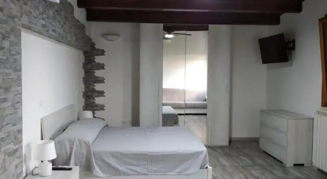 Camera Standard B&B Leonida