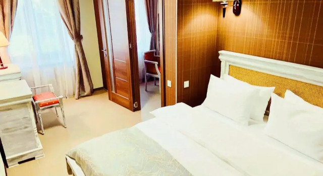 Семейный люкс Villa & Restaurant Levoslav House