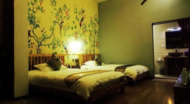 Dali Buxianshan Boutique Guesthouse, Rezerwuj Boutique Hotel Hotele 3-gwiazdkowe w da, 3*