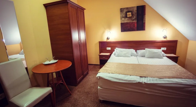 Двухместный номер Standard с балконом Hotel Viktória
