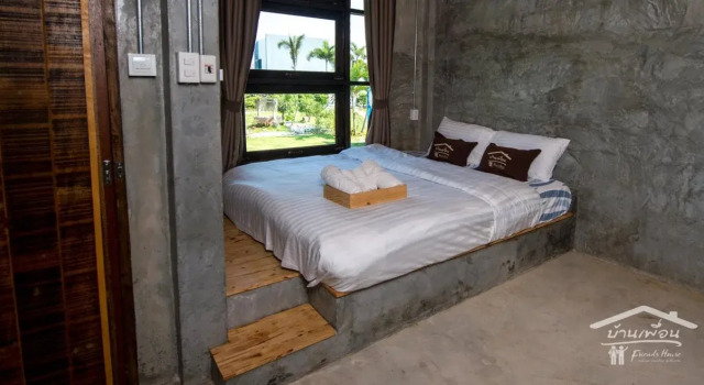 Friends House, Varaa Hotelli Hotellit North-Eastern Thailand pysäköinnillä, Pysäköinti