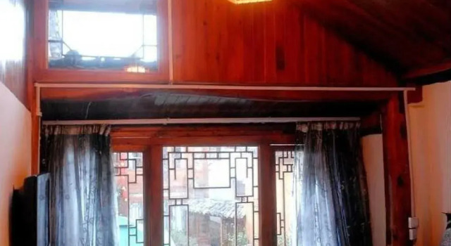 Lijiang Porcelain Inn, Забронировать Отель Лицзян Юньнань, рядом с Улица Сквер-стрит Древнего города Даянь