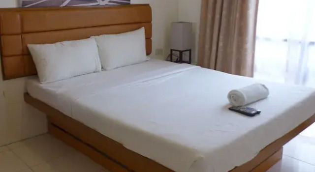 Rozen Suites Paradise, Prenota Hotel Hotel a Mindanao con parcheggio, Parcheggio