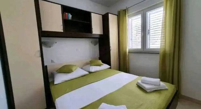 Ivano - 20 m From Sea - A3, Book Hotel Hoteller i Split Region med parkering, Parkering