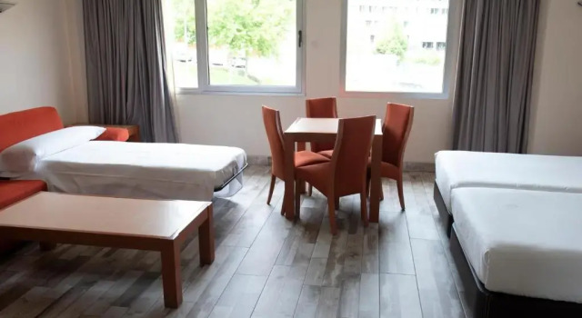Трёхместный номер Standard Hotel Palacio del Mar