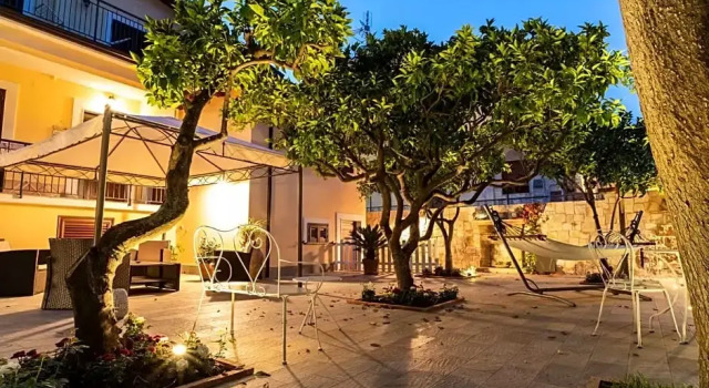 La Casa Sul Corso, Забронировать Отель Бизнес-отели Кастеллабате, 4* 5*